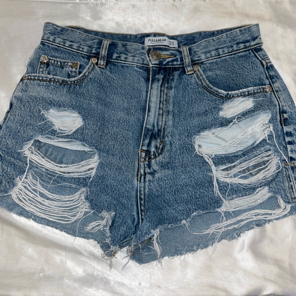 Jean shorts, size 4, shorty short